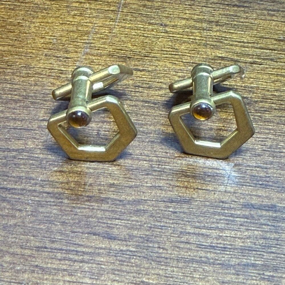 Vintage Gold Tone Hexagonal Amber Cabochon Cufflinks Toggle Back - Picture 2 of 6